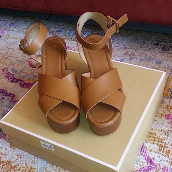 Michael Kors Shoes - Michael Kors wedge